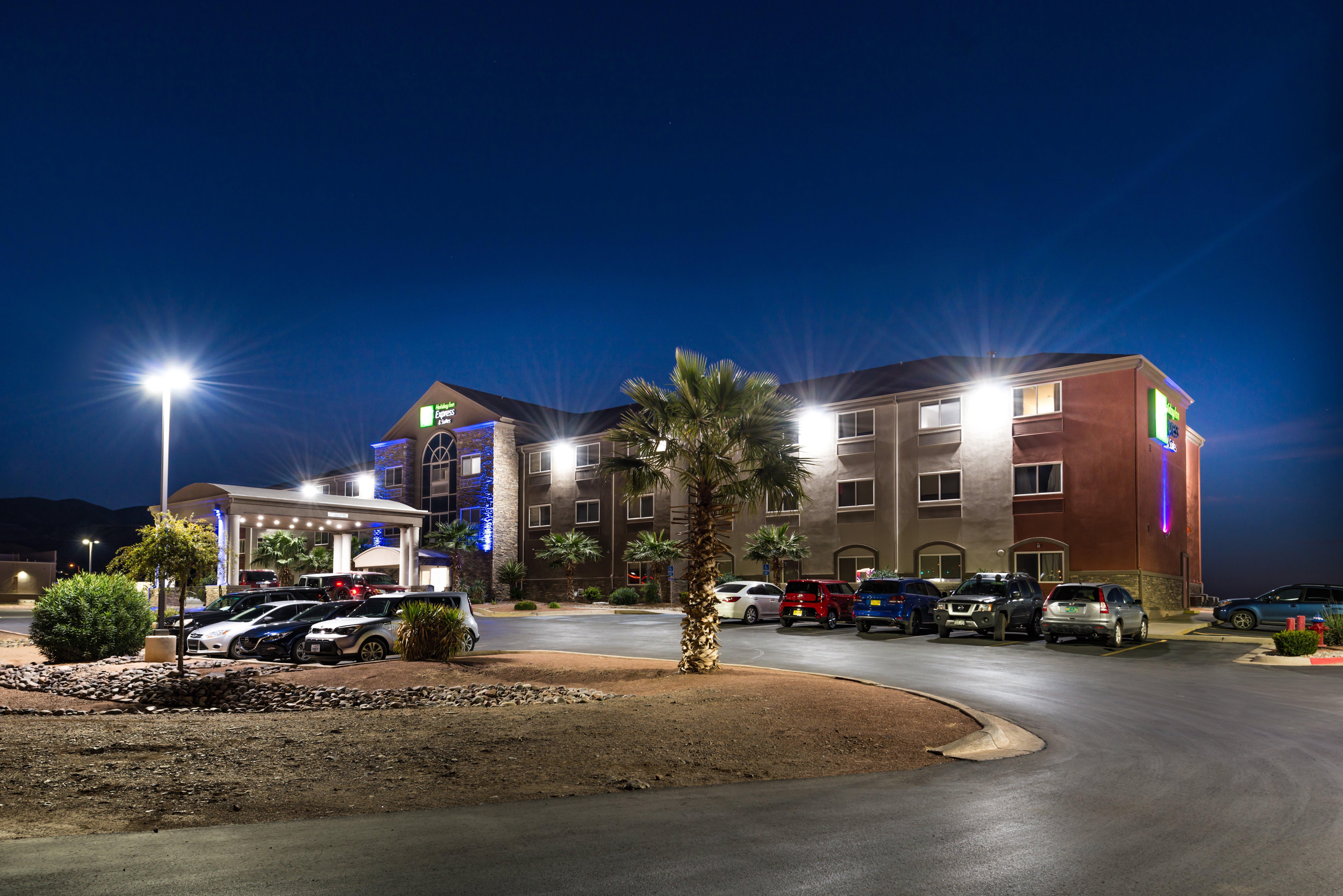 Holiday Inn Express & Suites Alamogordo Highway 54/70 By Ihg Exteriér fotografie